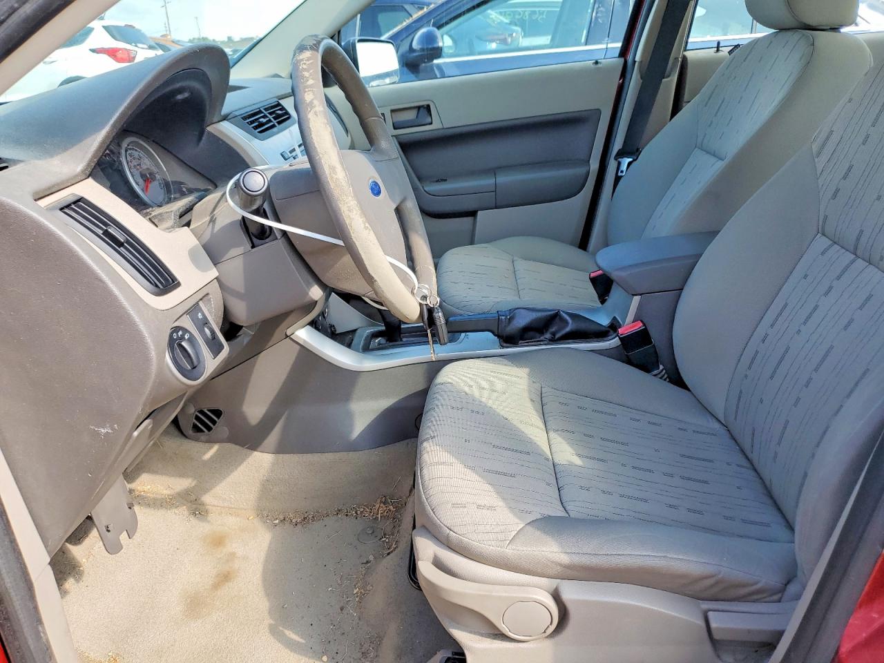 2011 FORD FOCUS