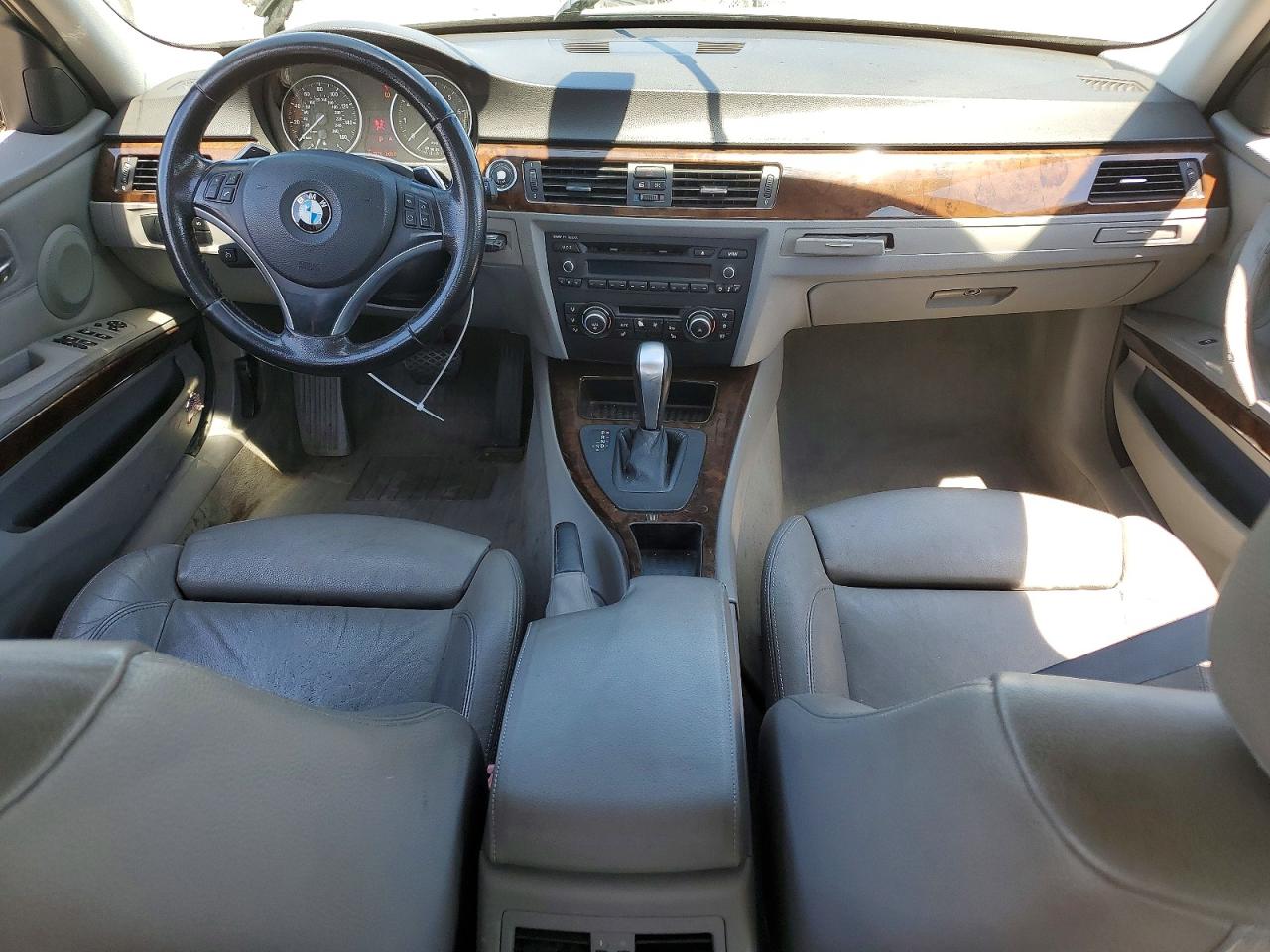 2011 BMW 3 SERIES