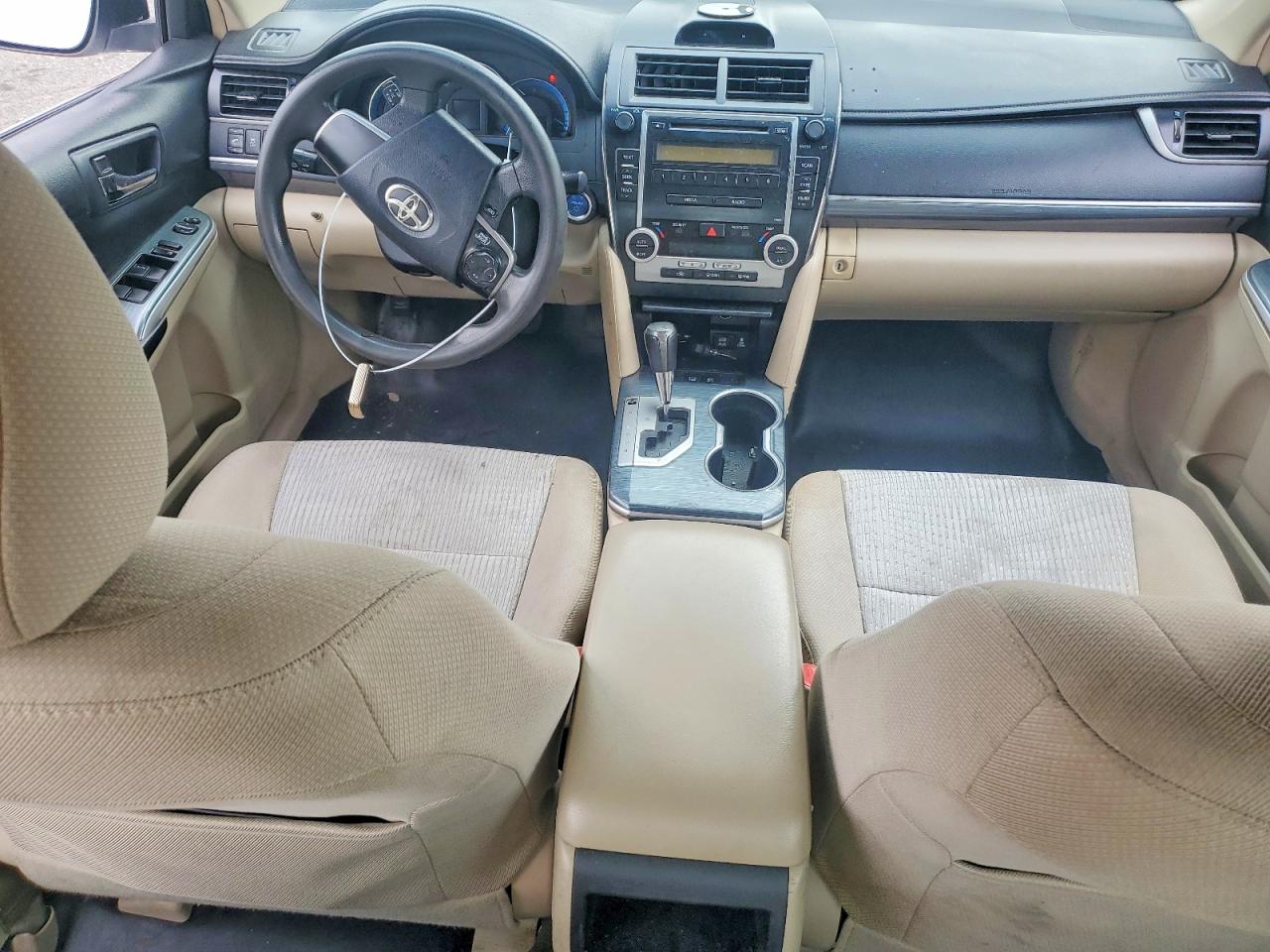 2012 TOYOTA CAMRY SOLA
