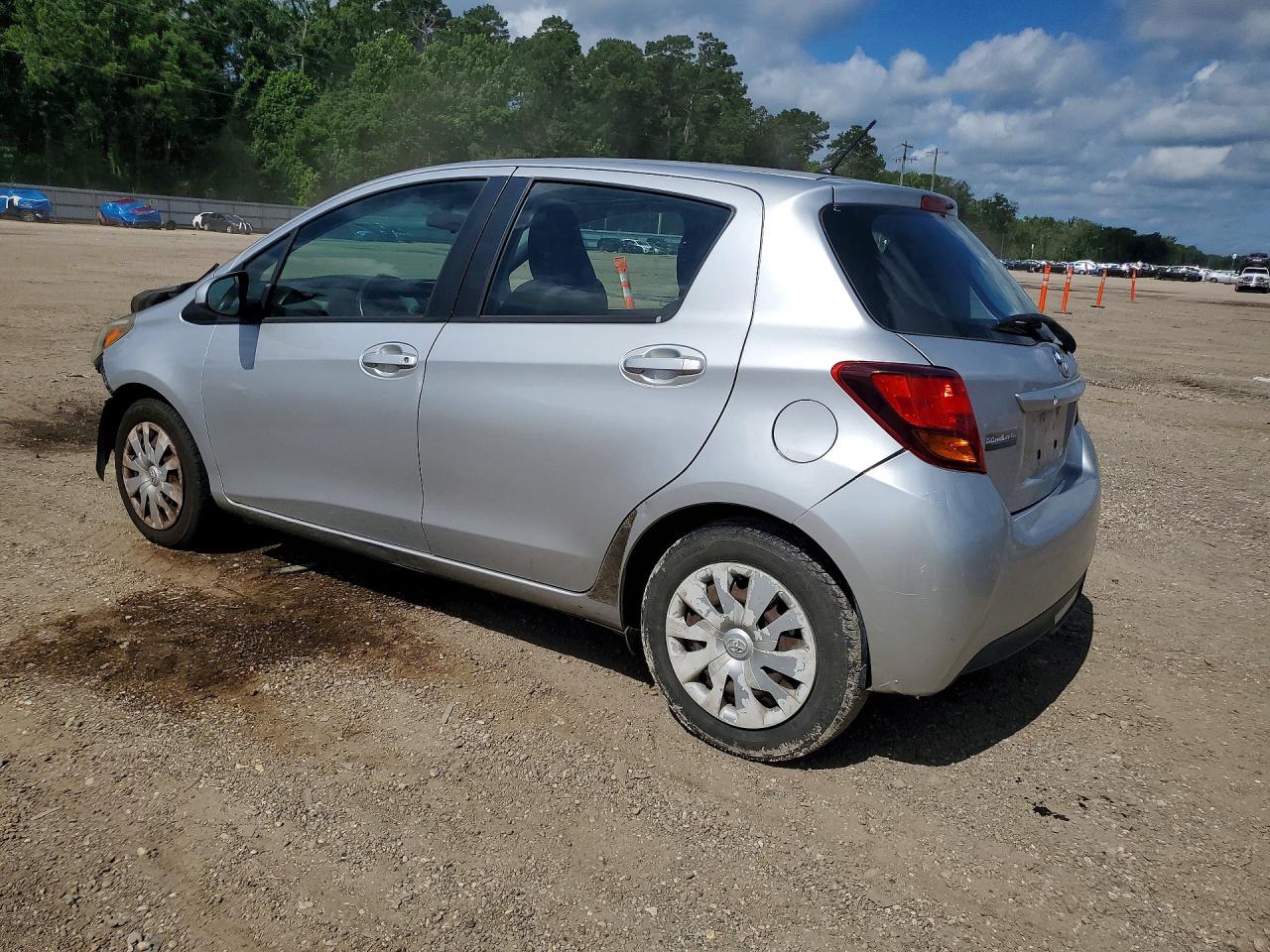 2016 TOYOTA YARIS