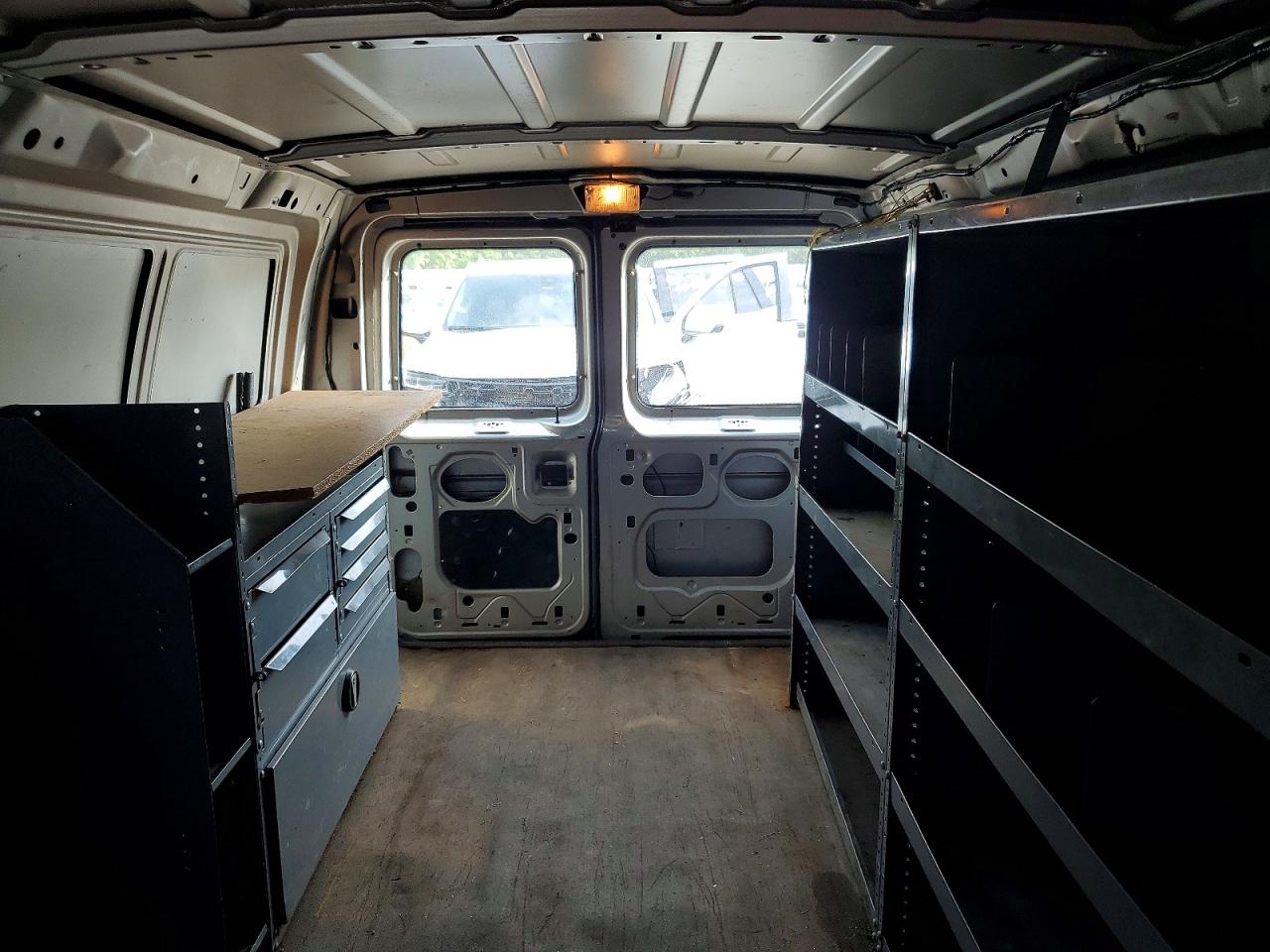 2003 FORD E-150