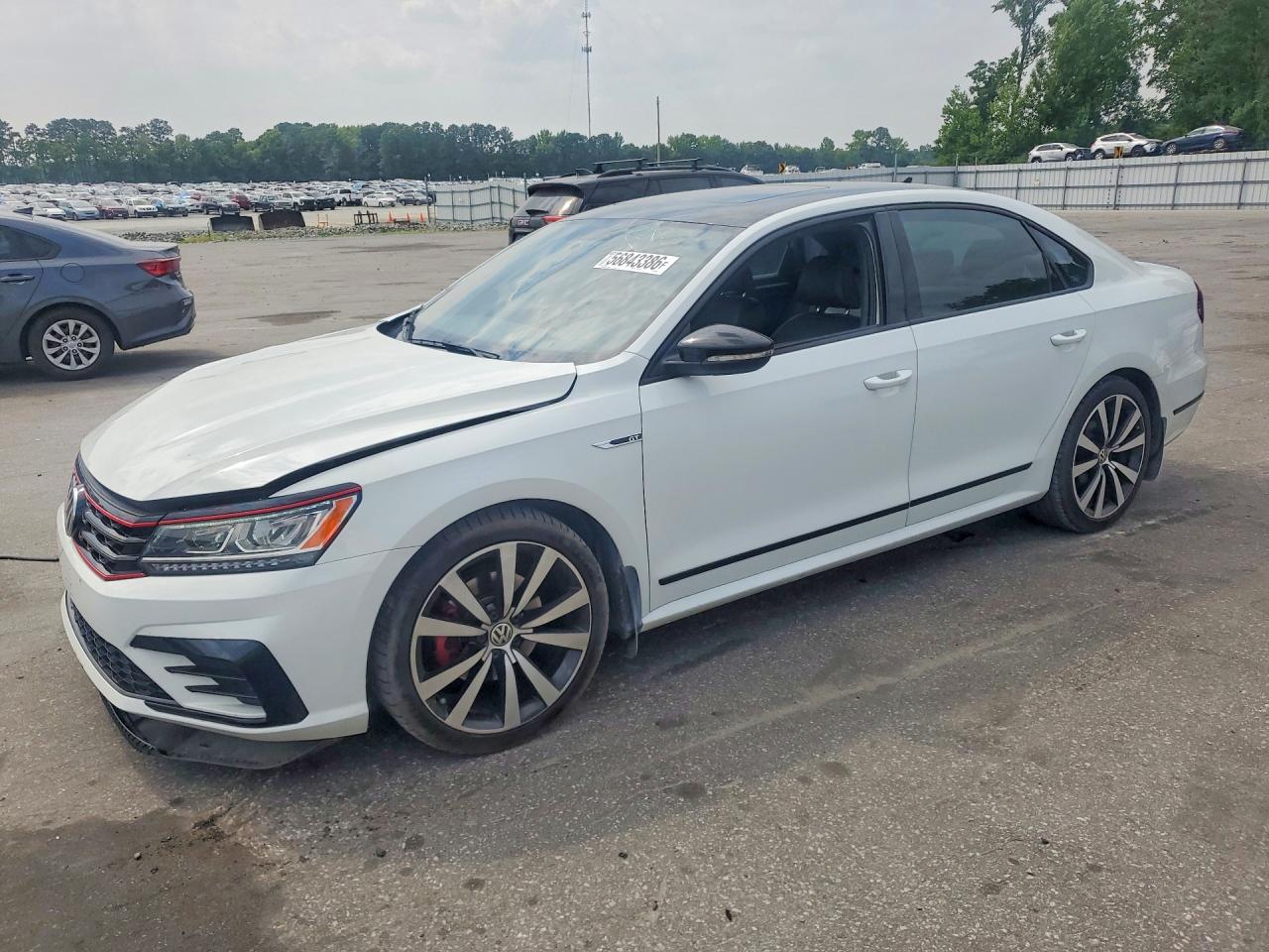 2018 VOLKSWAGEN PASSAT