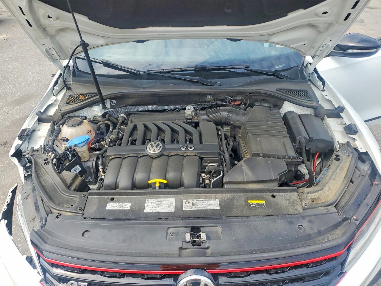 2018 VOLKSWAGEN PASSAT