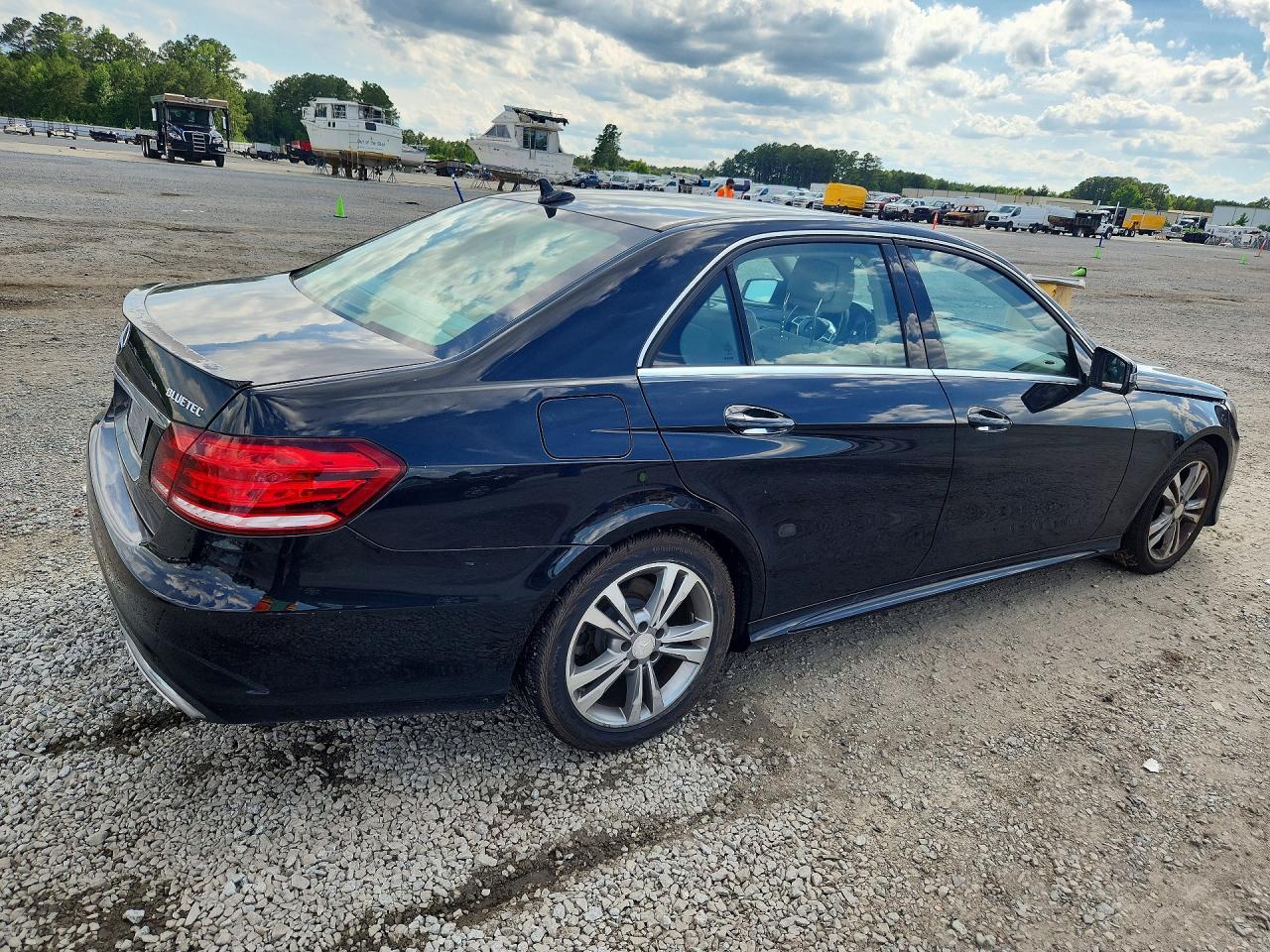 2014 MERCEDES-BENZ E-CLASS