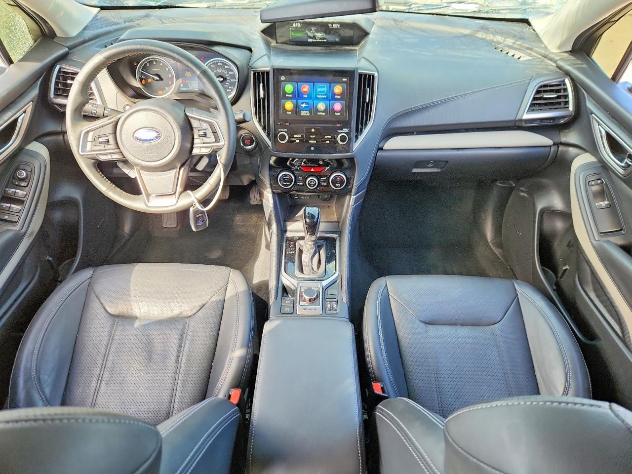 2022 SUBARU FORESTER