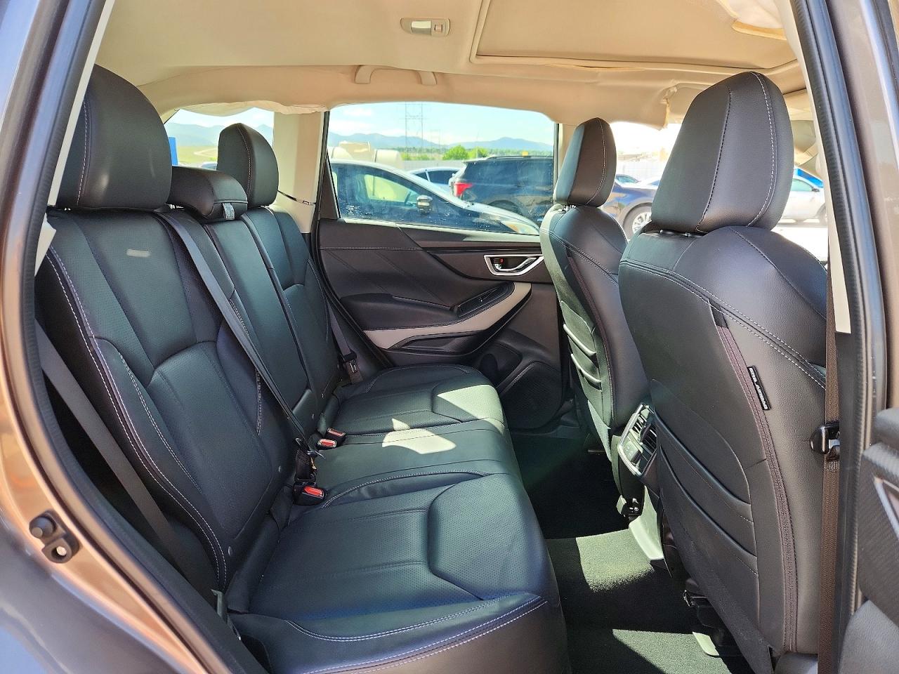2022 SUBARU FORESTER