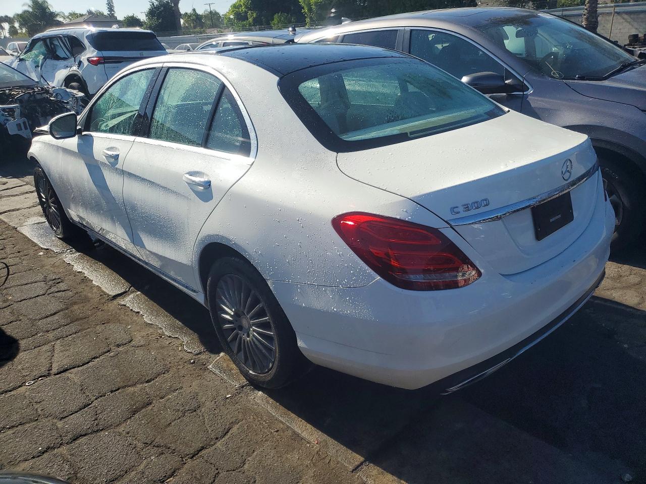 2015 MERCEDES-BENZ C-CLASS
