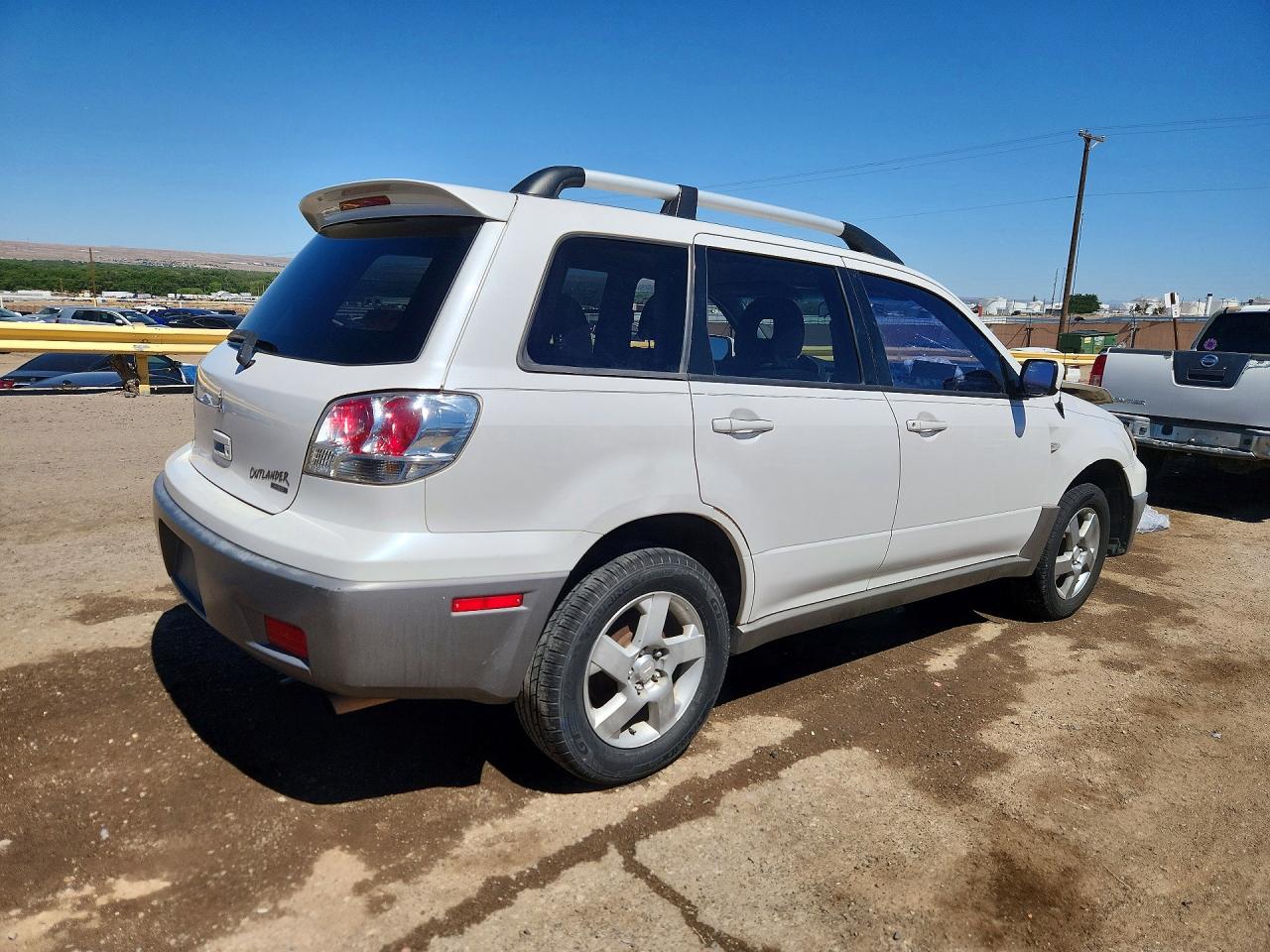 2003 MITSUBISHI OUTLANDER