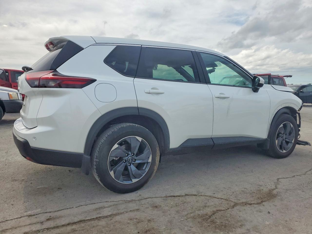 2026 NISSAN ROGUE