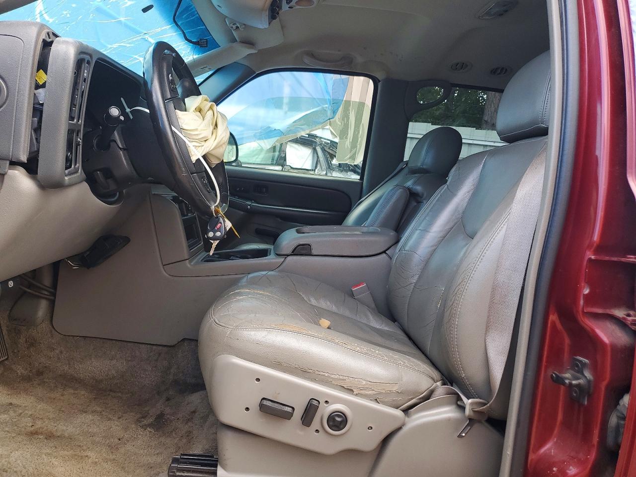 2003 CHEVROLET SUBURBAN