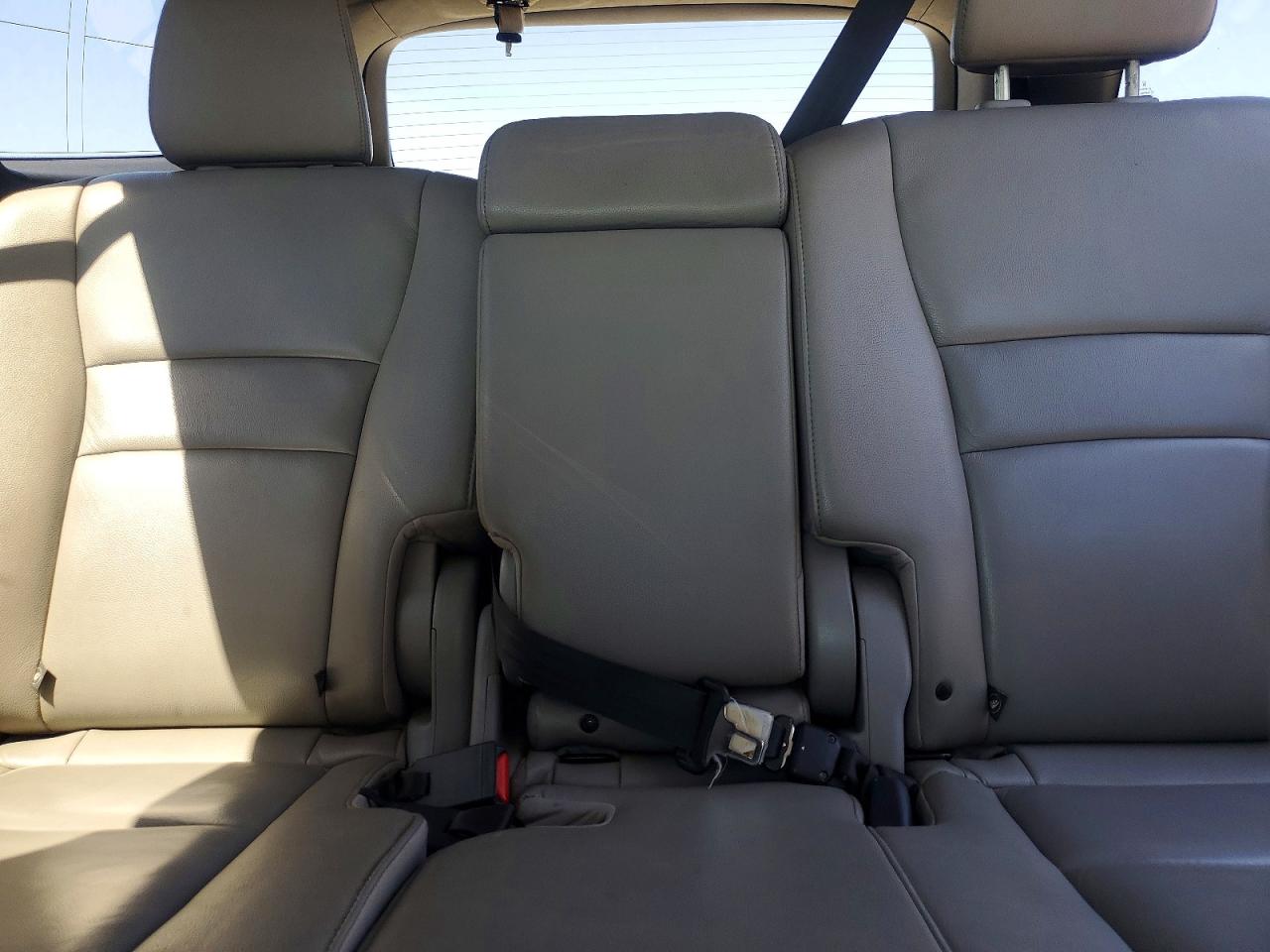 2016 HONDA PILOT