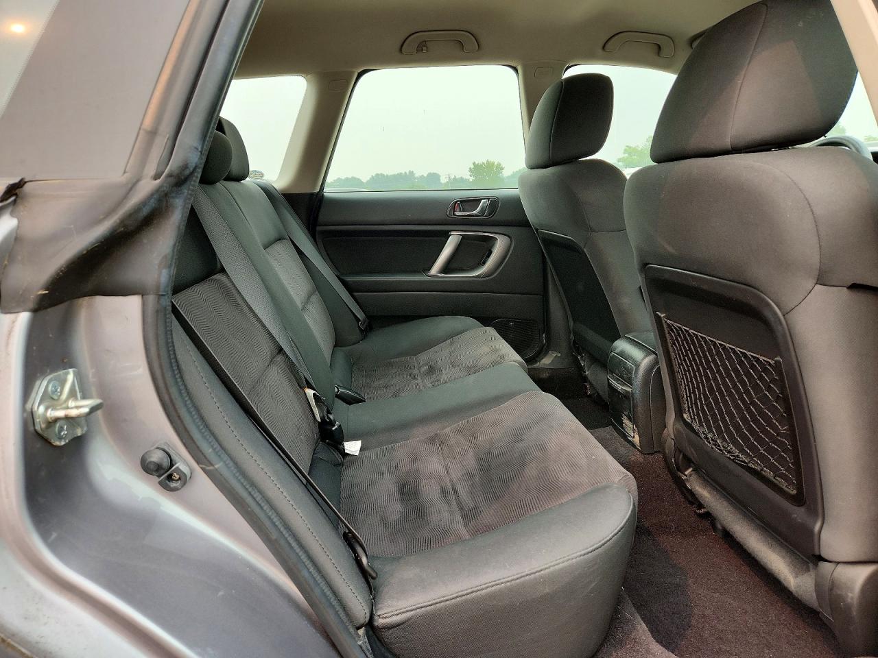 2009 SUBARU OUTBACK