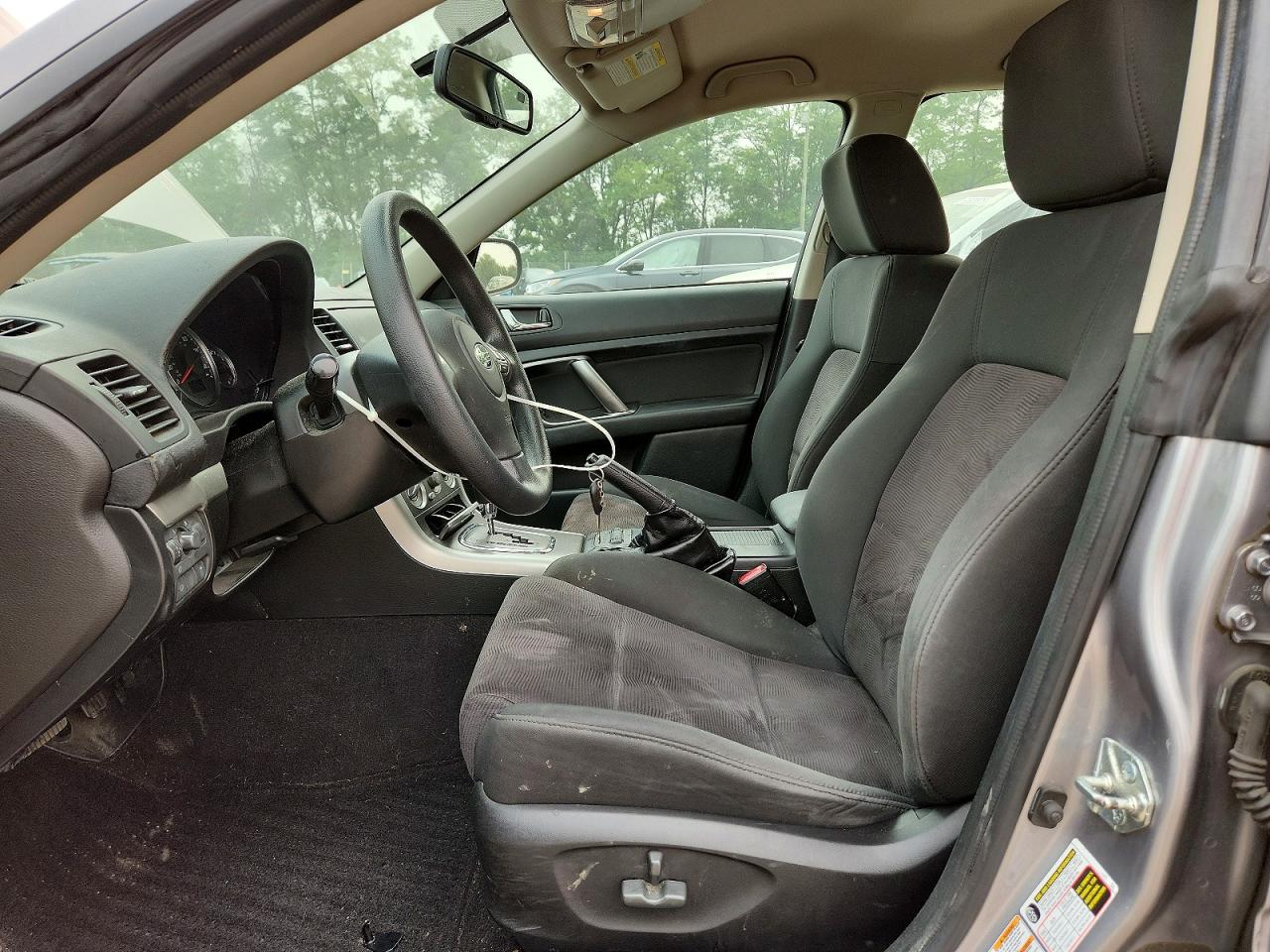 2009 SUBARU OUTBACK