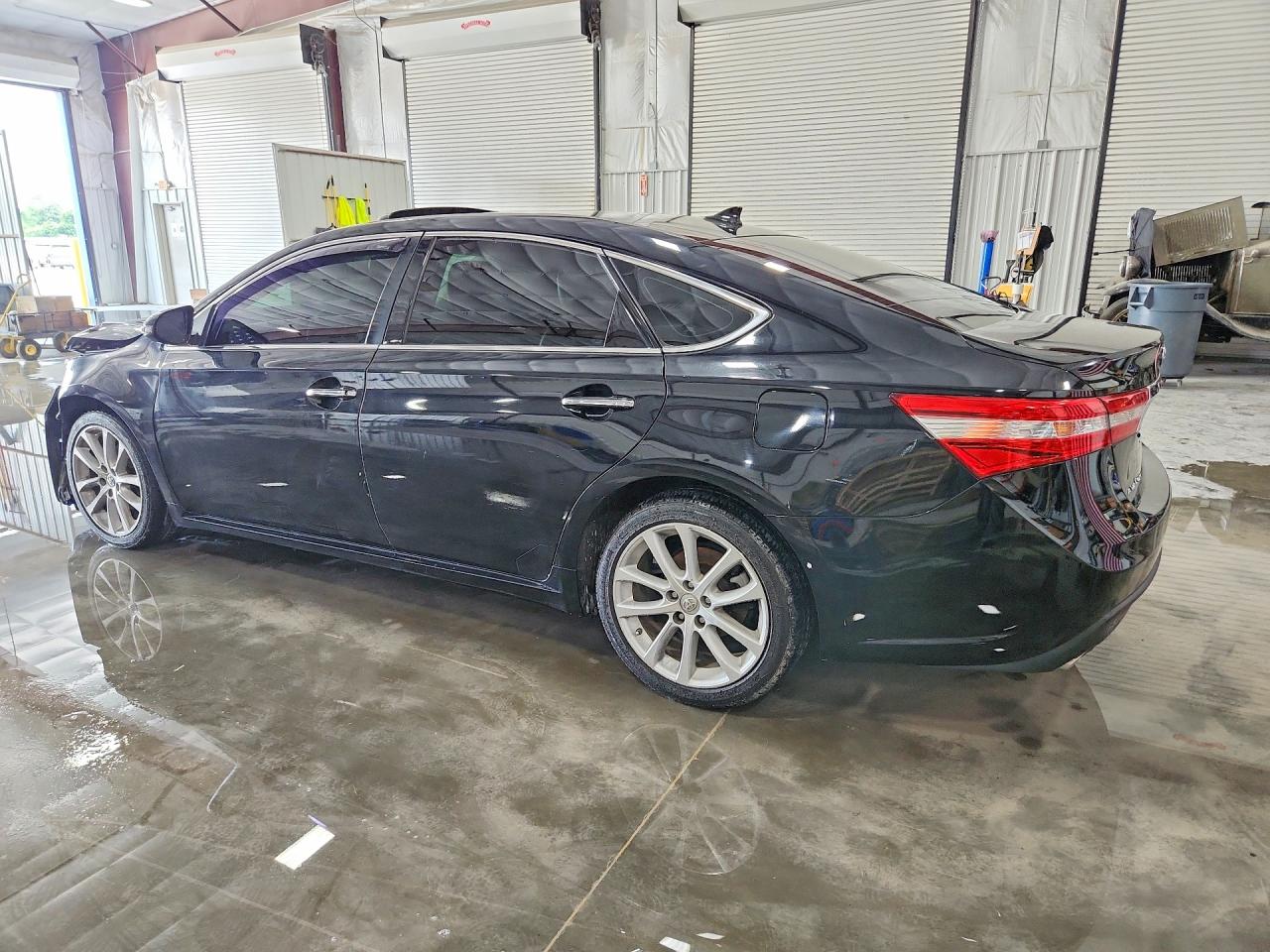 2014 TOYOTA AVALON
