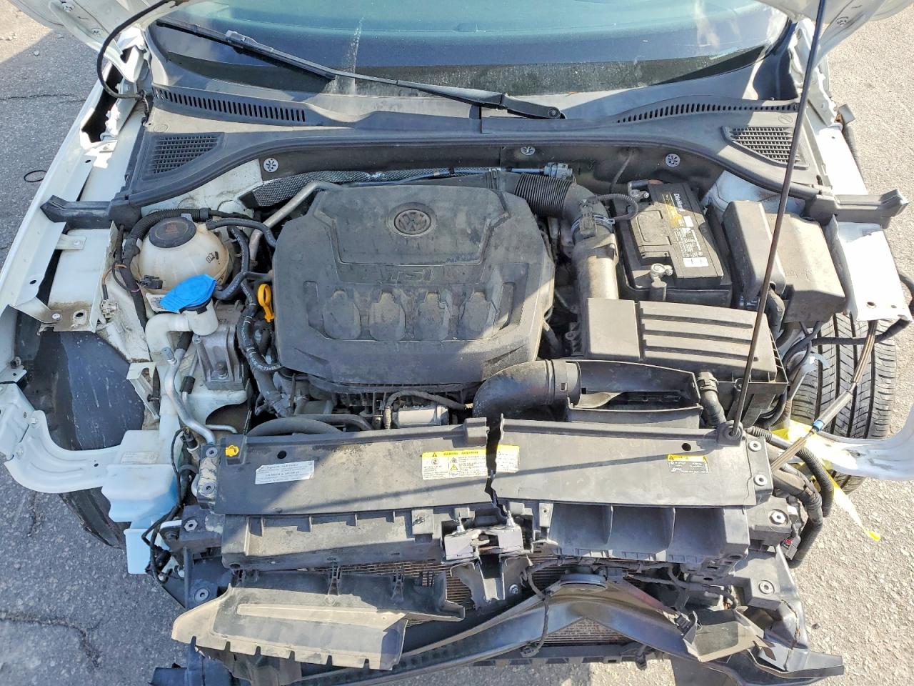 2021 VOLKSWAGEN PASSAT