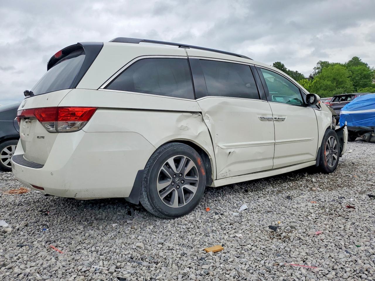 2015 HONDA ODYSSEY