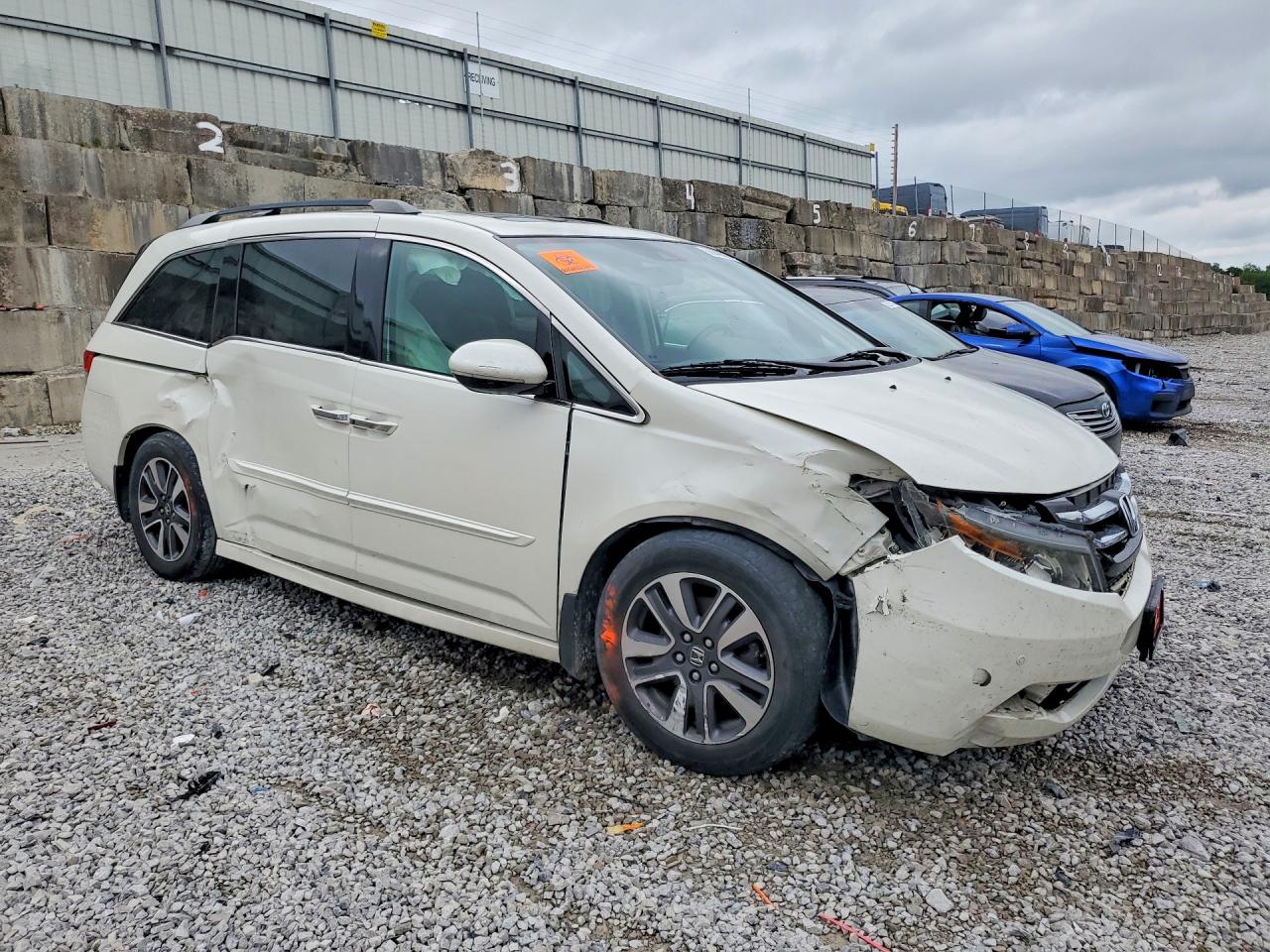 2015 HONDA ODYSSEY