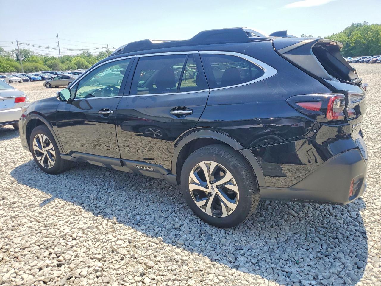2022 SUBARU OUTBACK