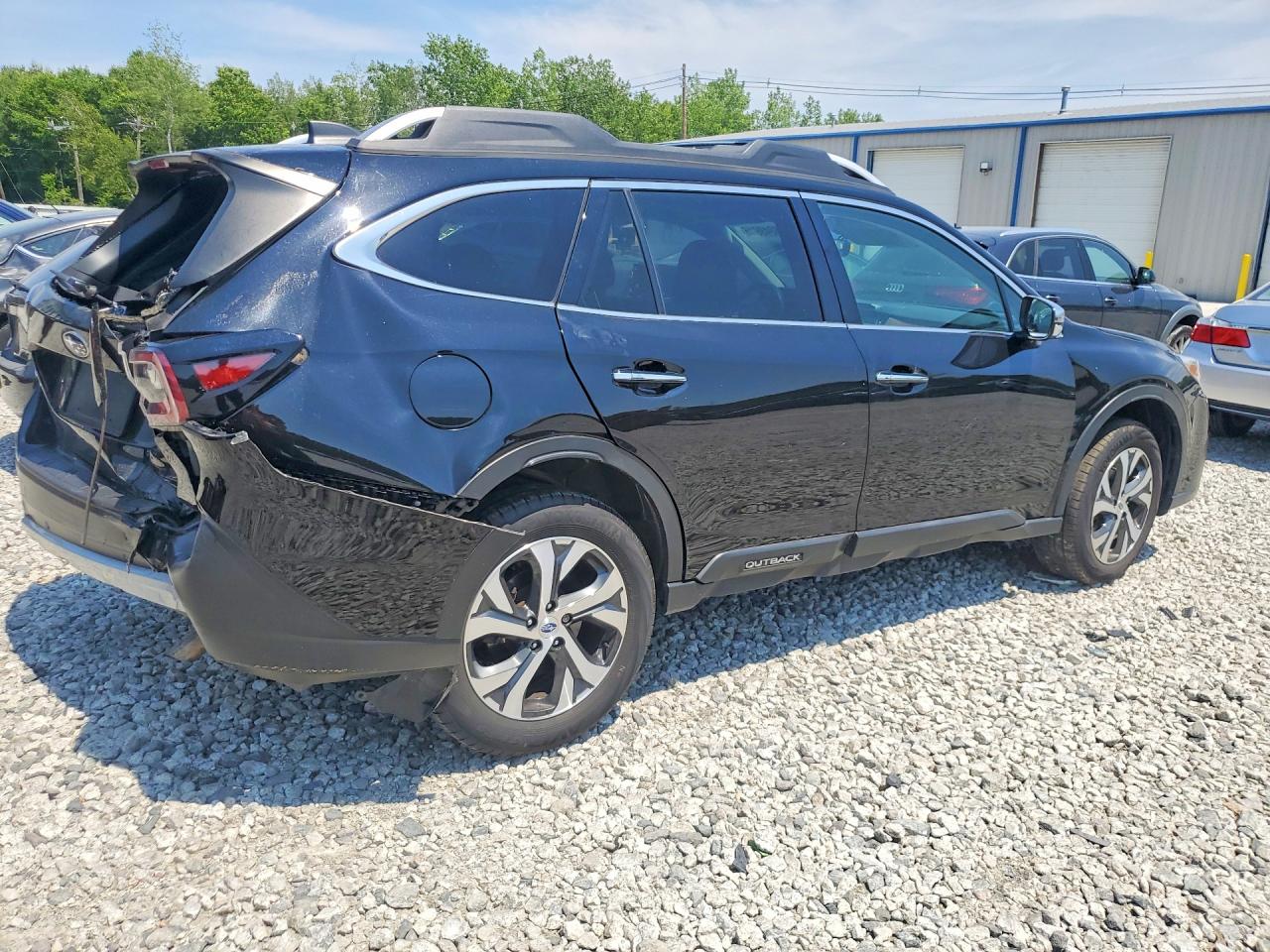 2022 SUBARU OUTBACK