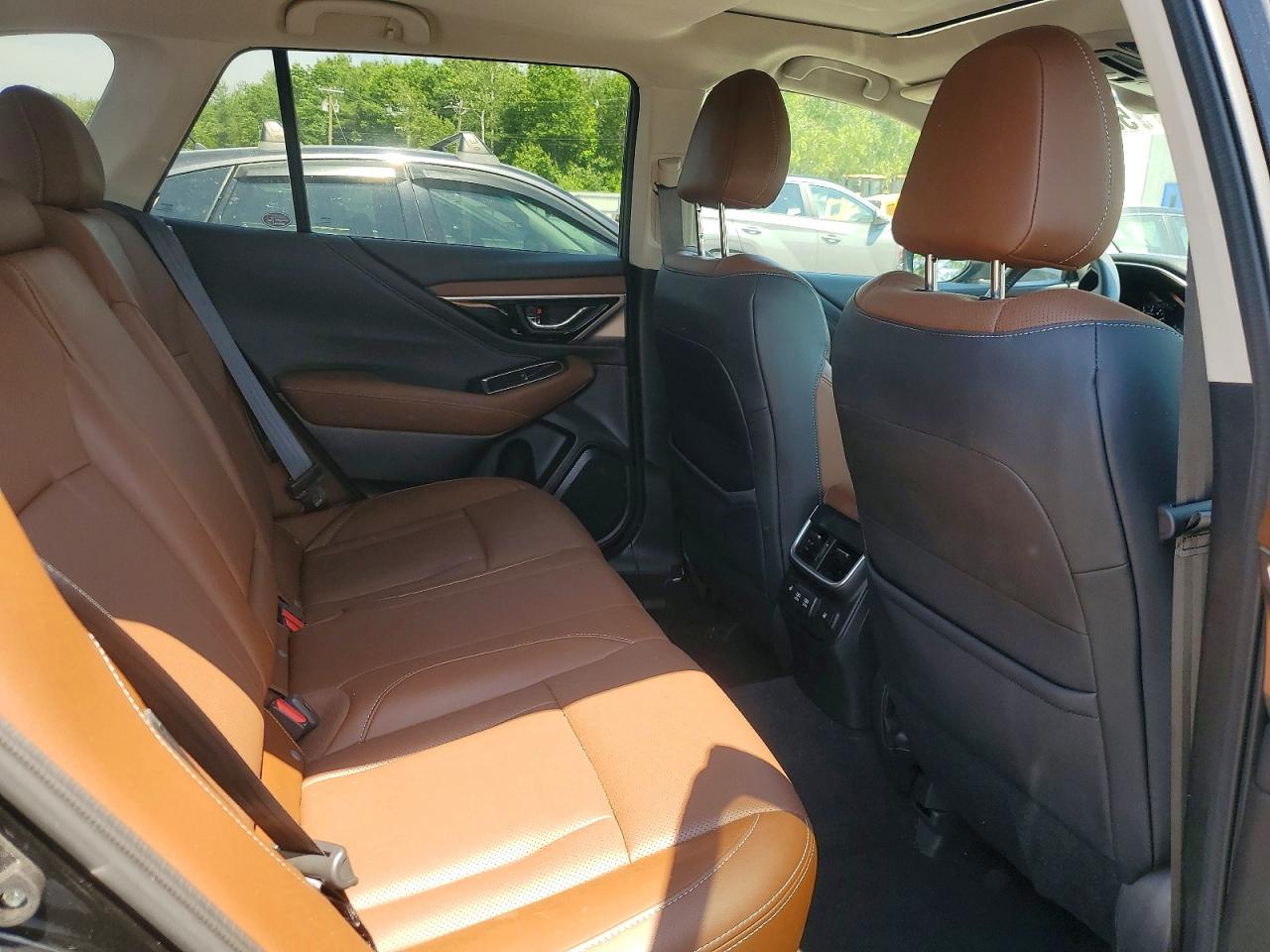 2022 SUBARU OUTBACK