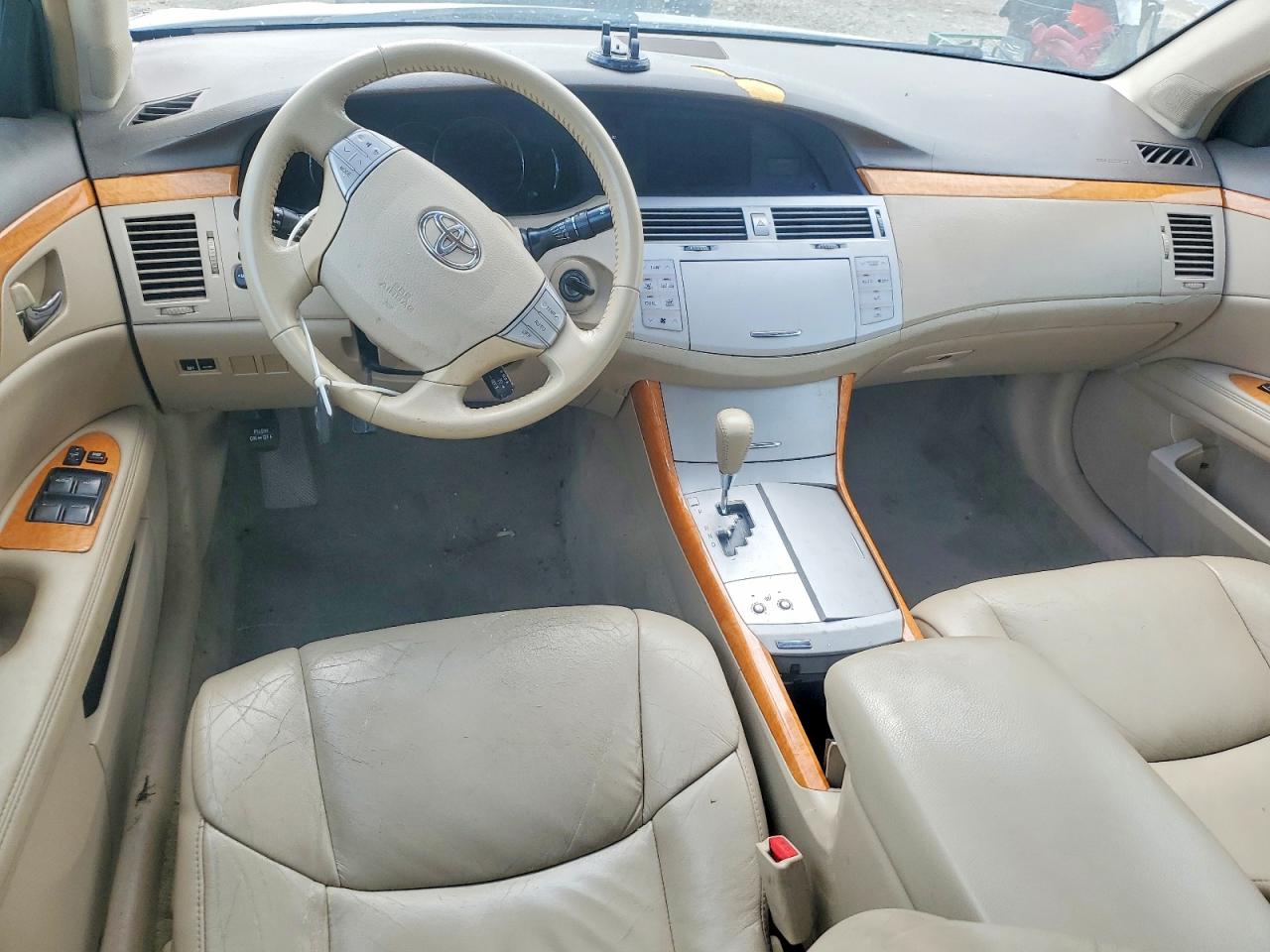2007 TOYOTA AVALON