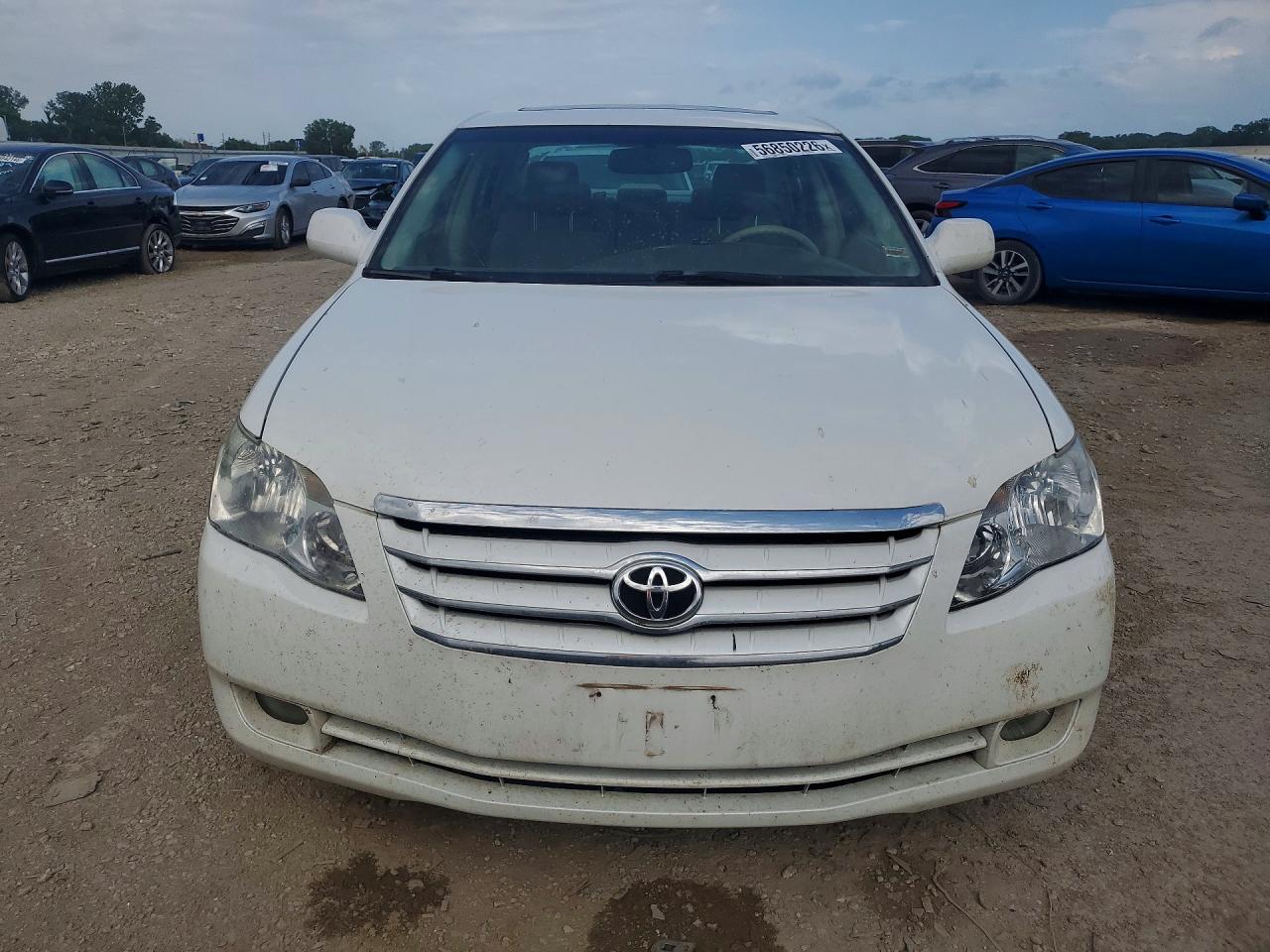 2007 TOYOTA AVALON