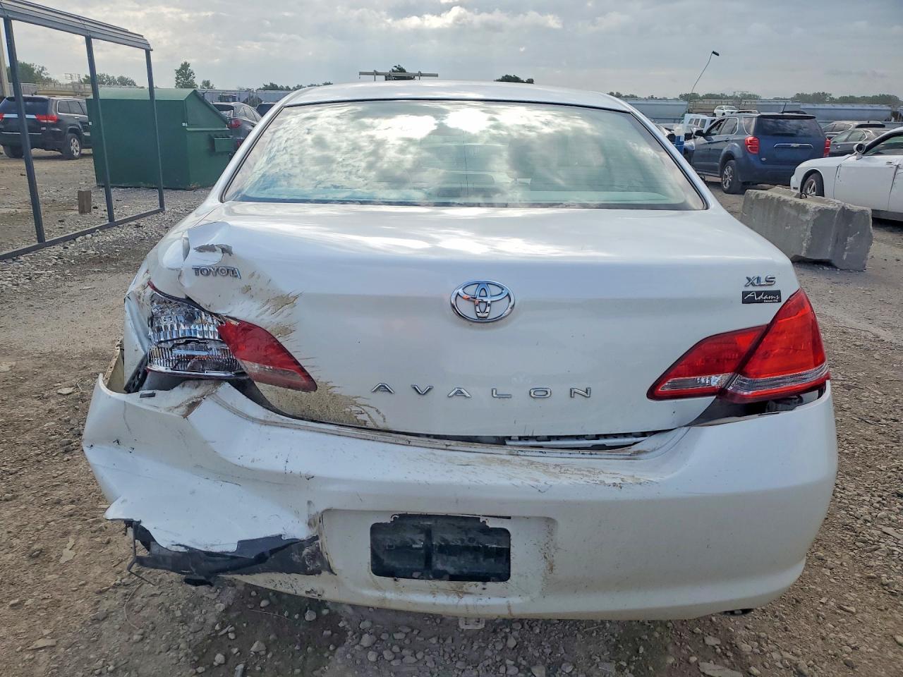 2007 TOYOTA AVALON