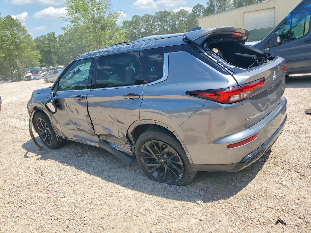 2022 MITSUBISHI OUTLANDER