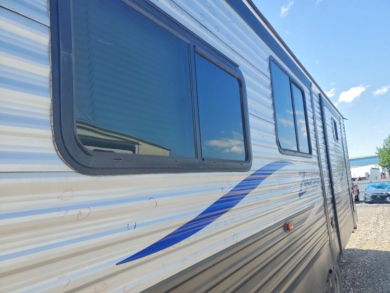 2018 KEYSTONE ZINGER
