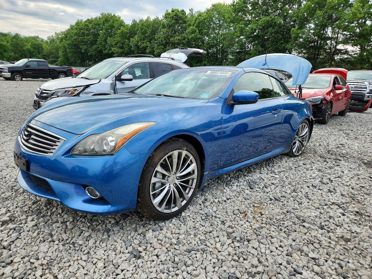 2011 INFINITI G37