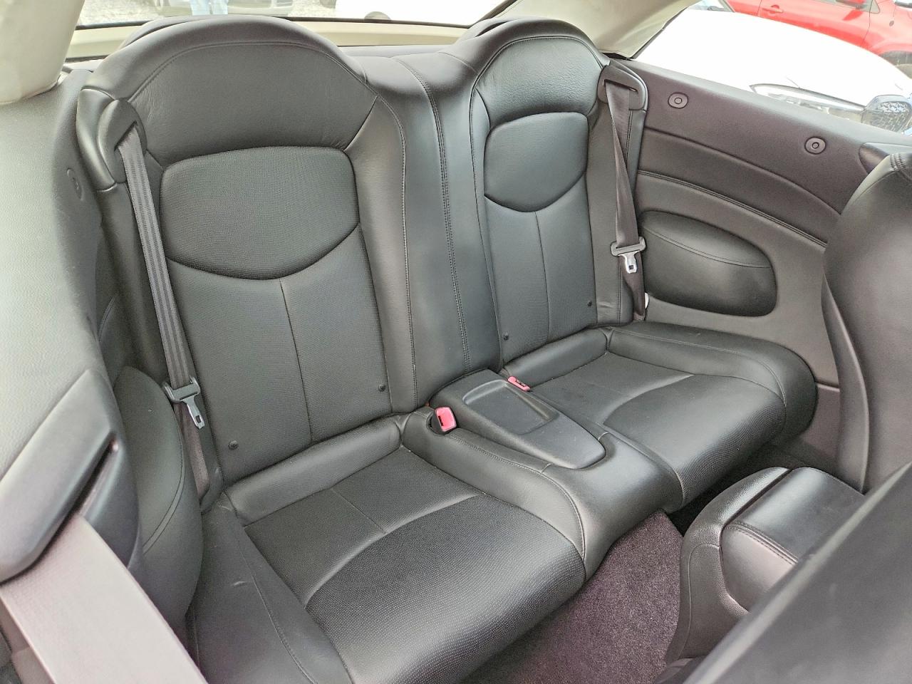 2011 INFINITI G37