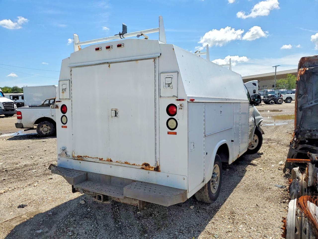 2003 CHEVROLET EXPRESS