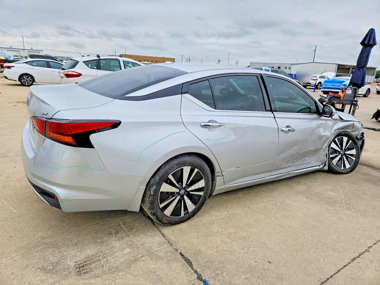 2020 NISSAN ALTIMA