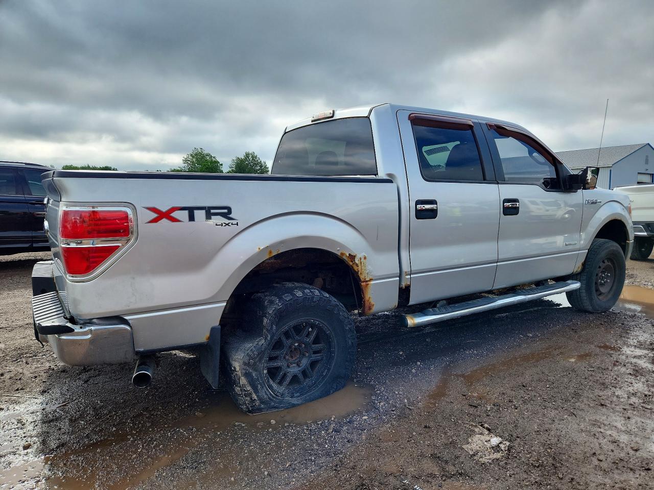 2011 FORD F150