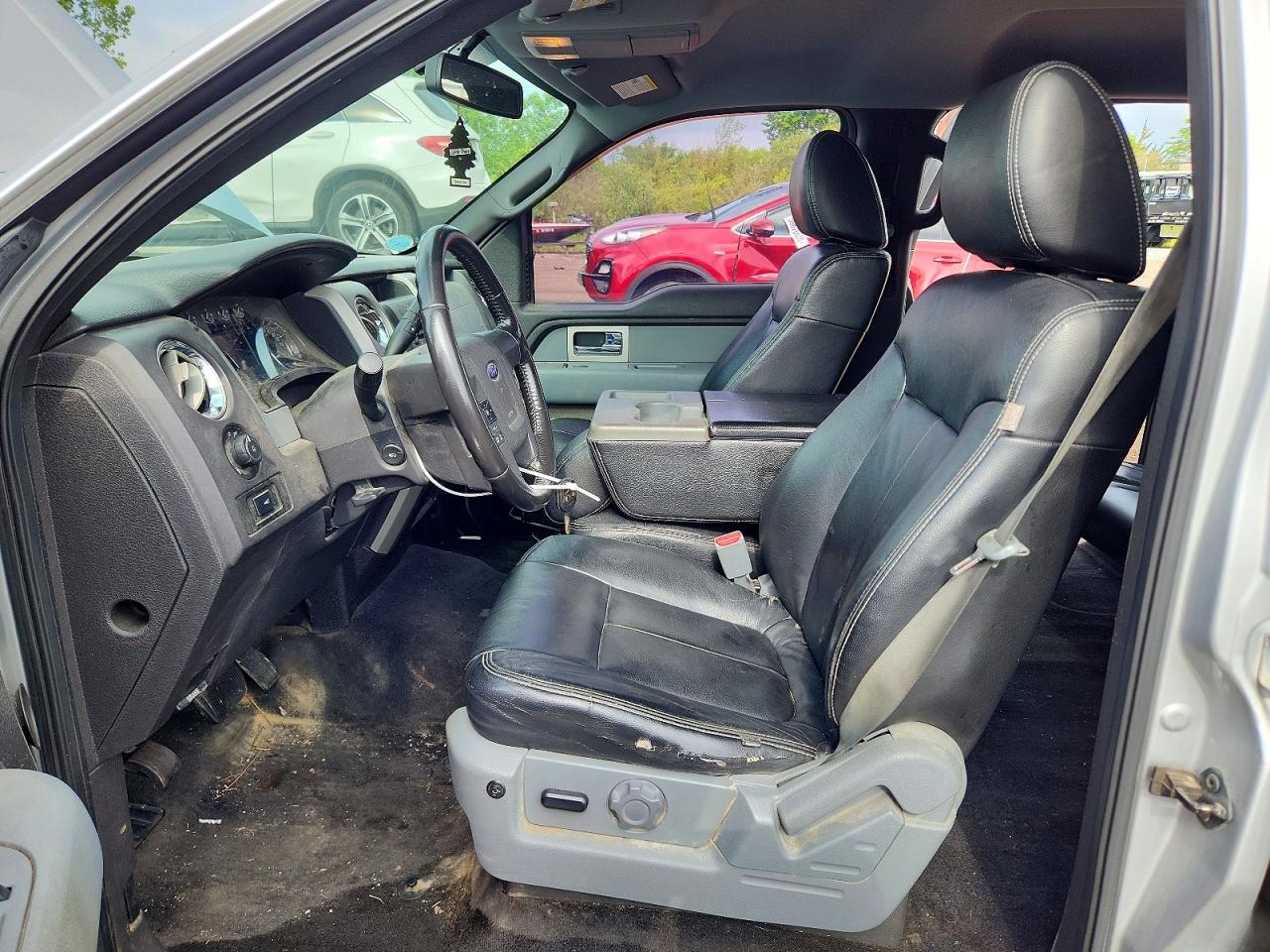2011 FORD F150