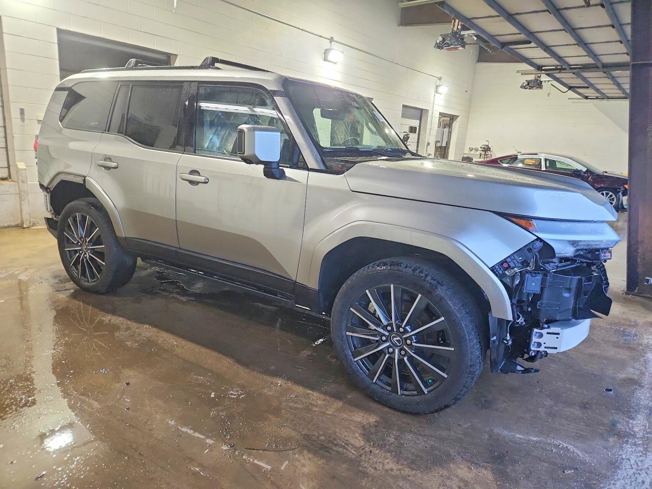 2025 LEXUS GX