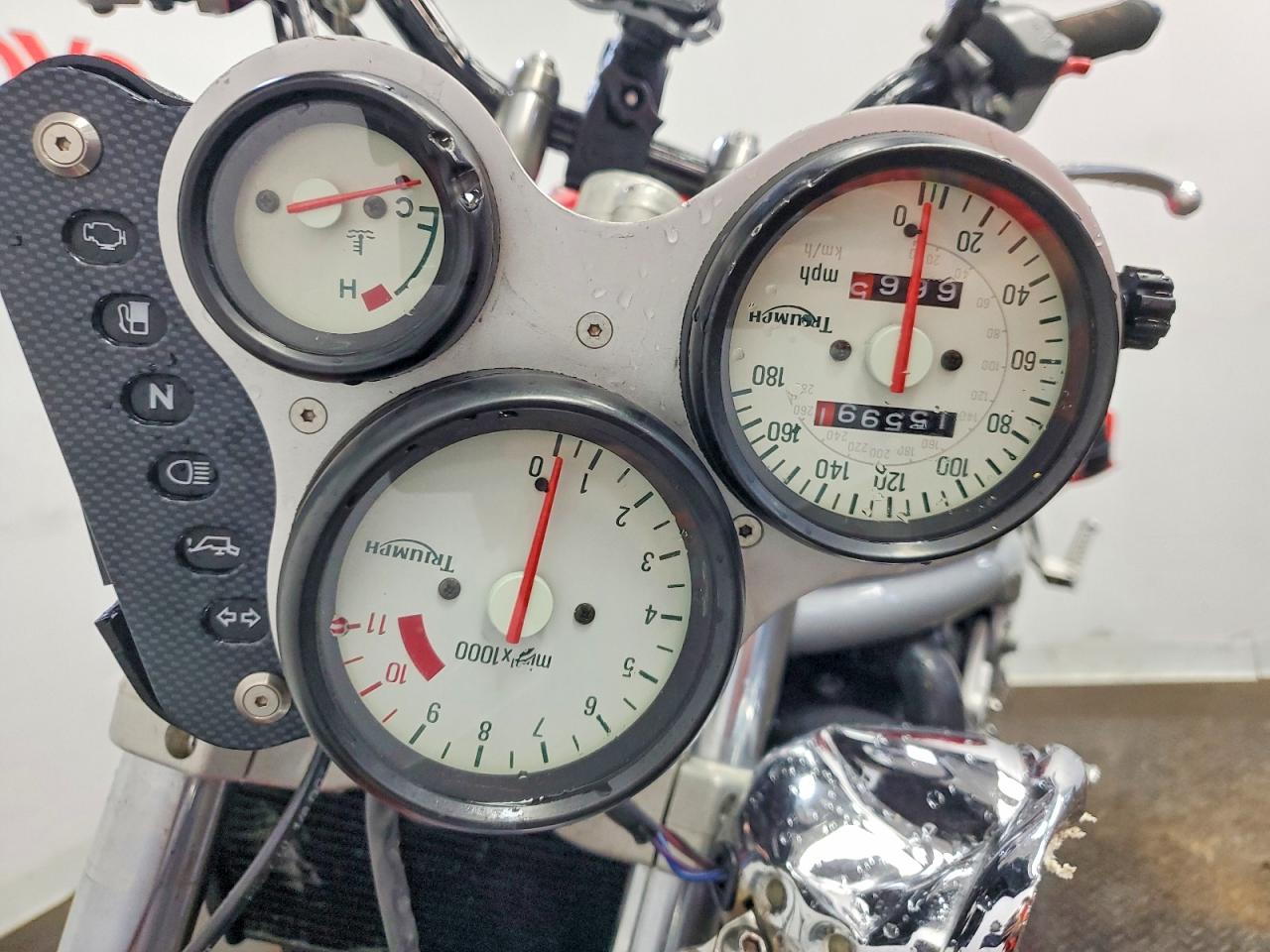 1998 TRIUMPH MOTORCYCLE SPEEDTRIPL
