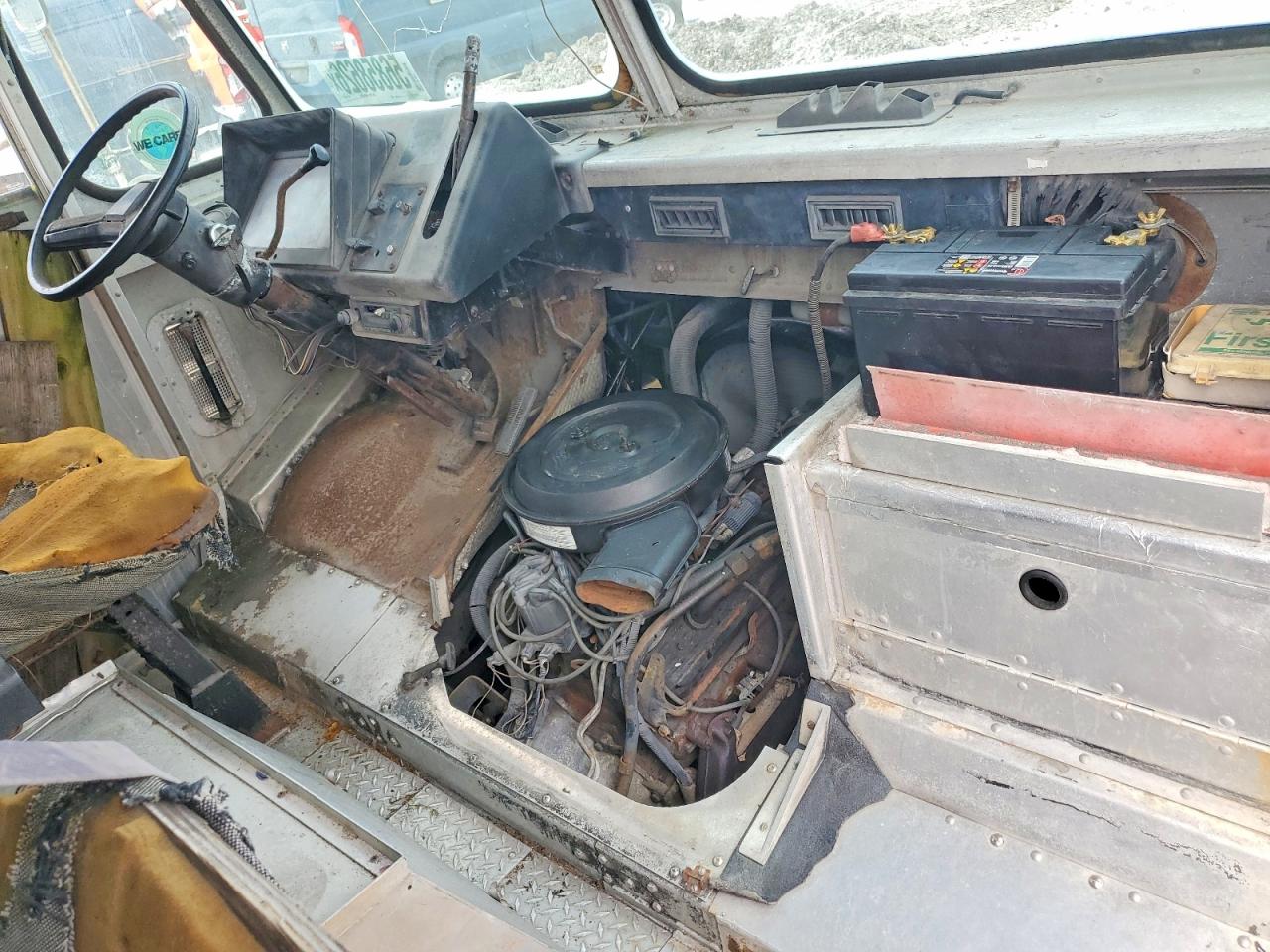 1993 CHEVROLET P SERIES