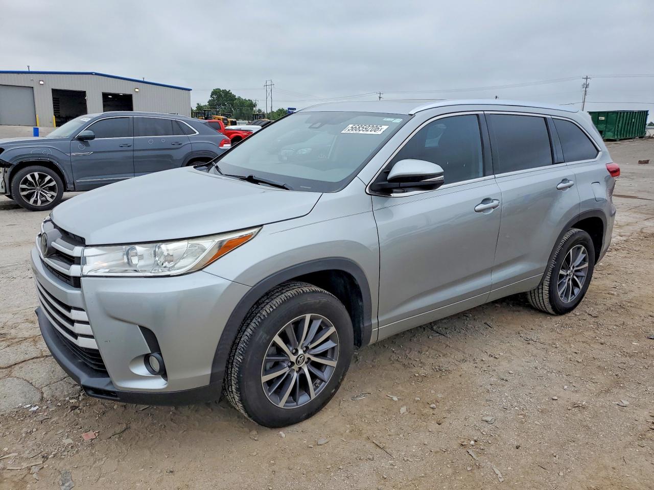 2018 TOYOTA HIGHLANDER