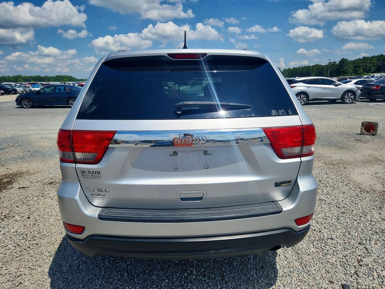 2011 JEEP CHEROKEE