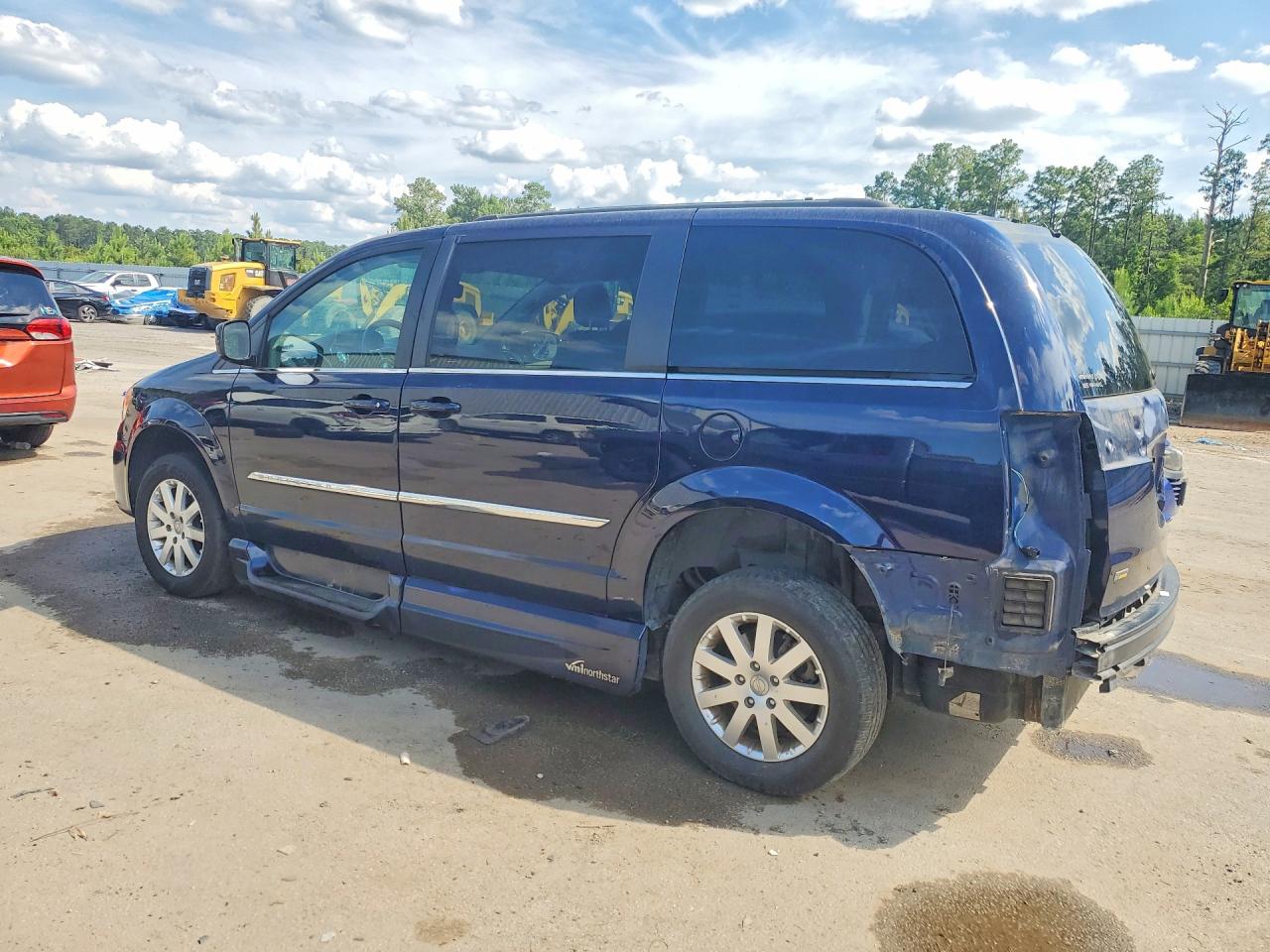 2015 CHRYSLER MINIVAN
