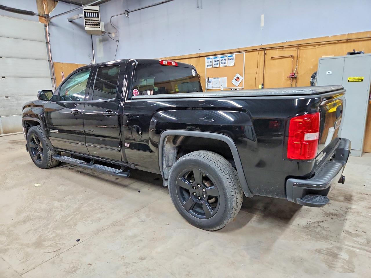 2018 GMC SIERRA