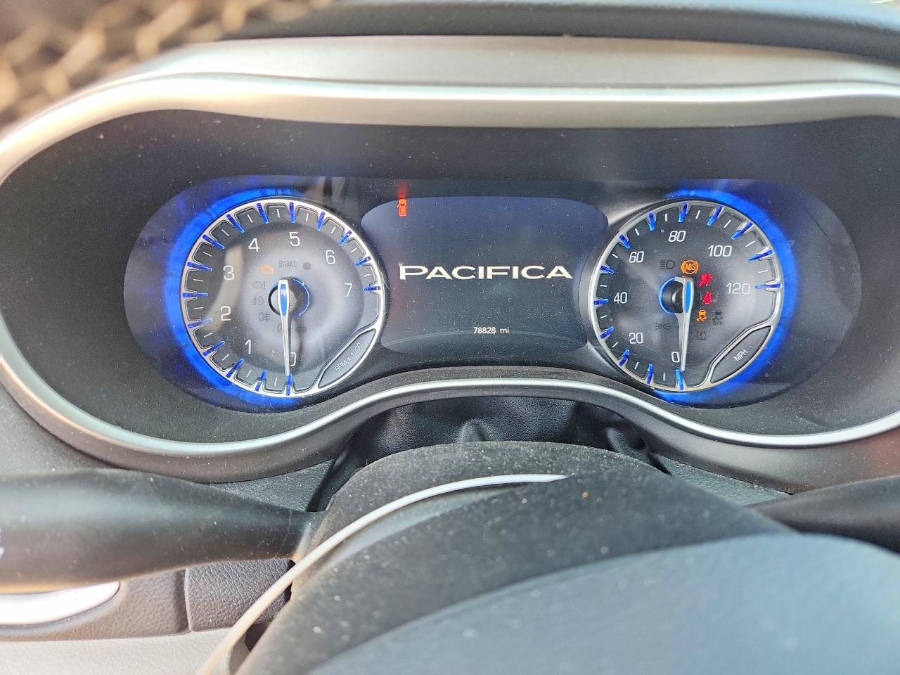 2022 CHRYSLER PACIFICA