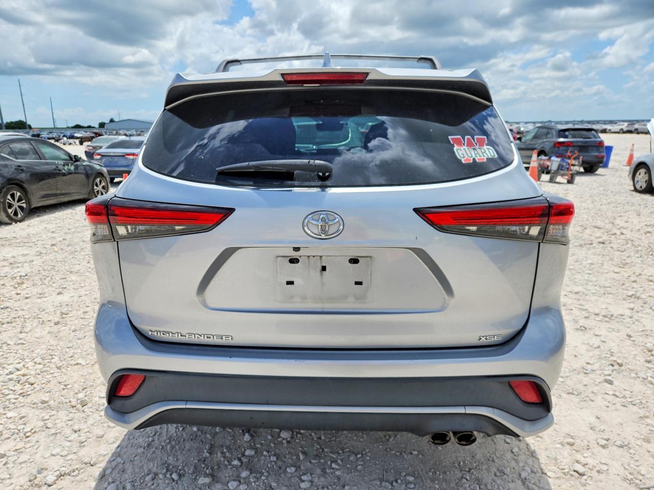 2021 TOYOTA HIGHLANDER