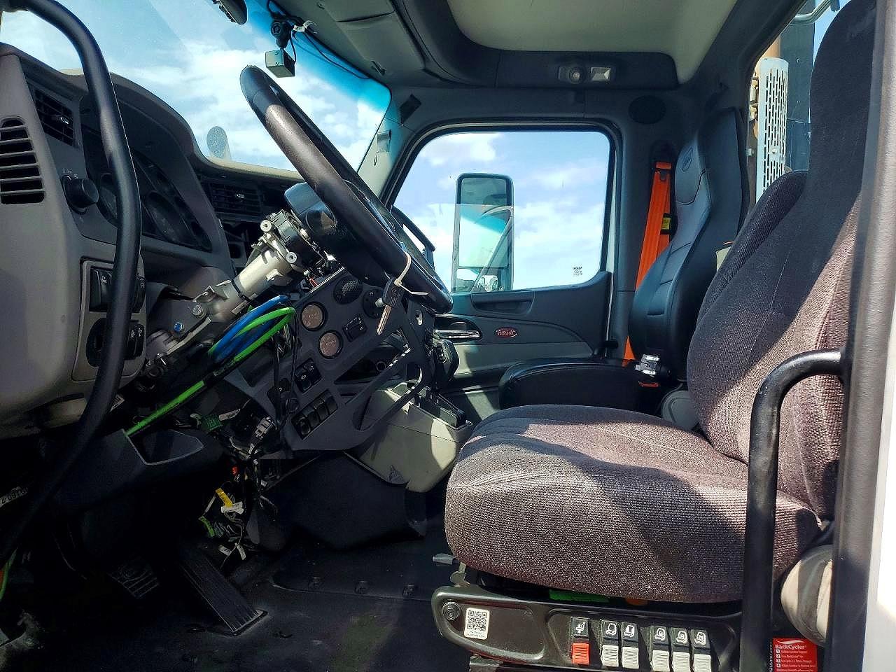 2017 PETERBILT ALL OTHER