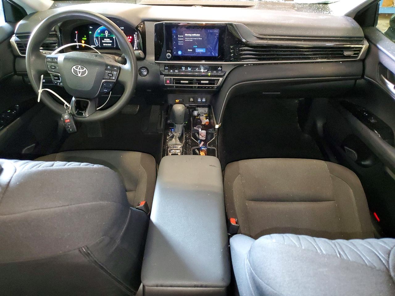 2025 TOYOTA CAMRY