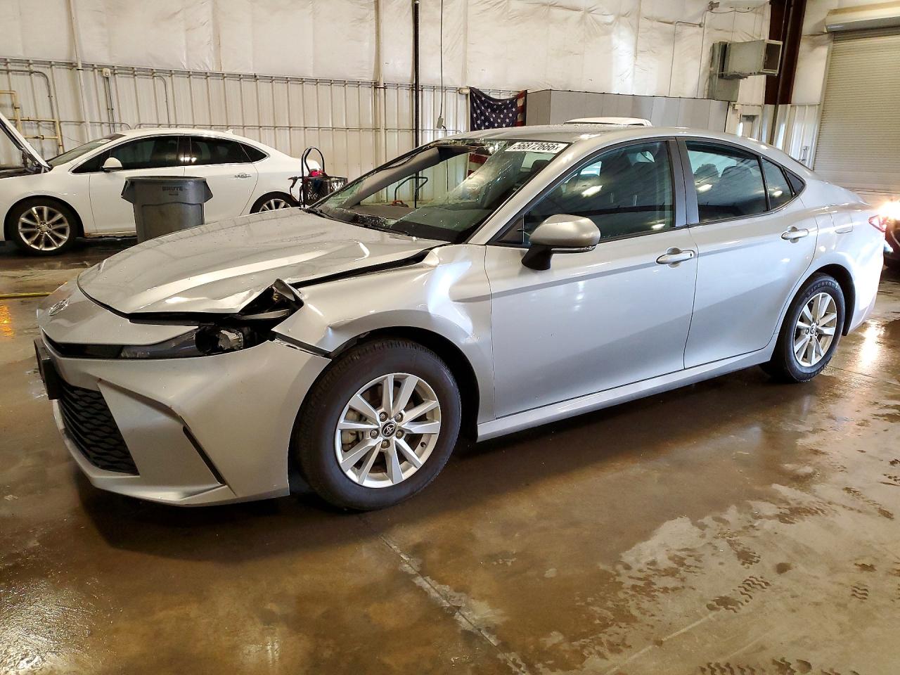 2025 TOYOTA CAMRY
