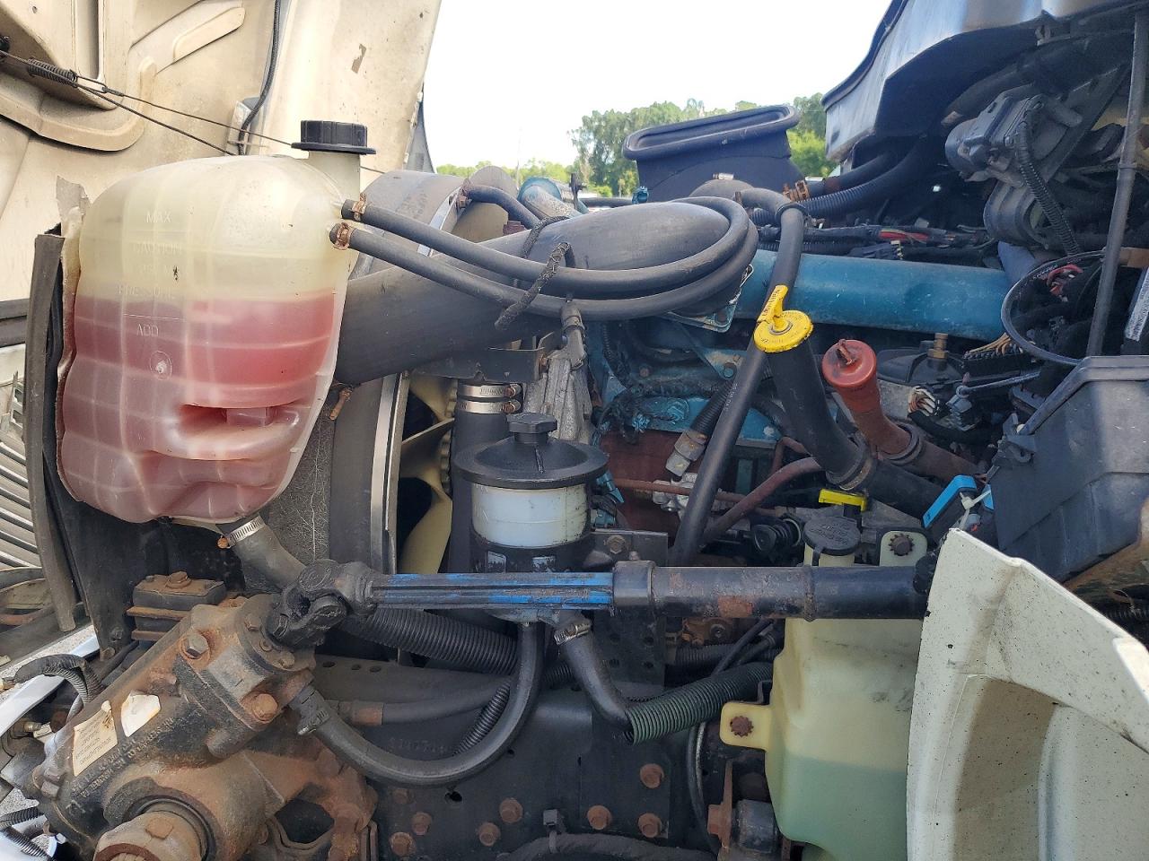 2005 INTERNATIONAL 4000 SERIE