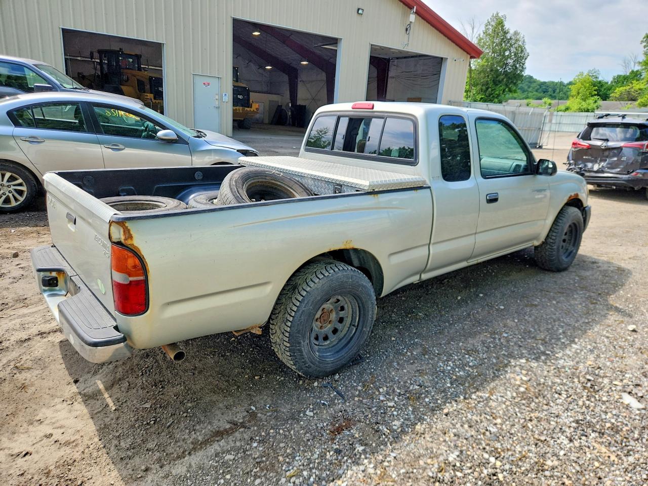 2000 TOYOTA TACOMA