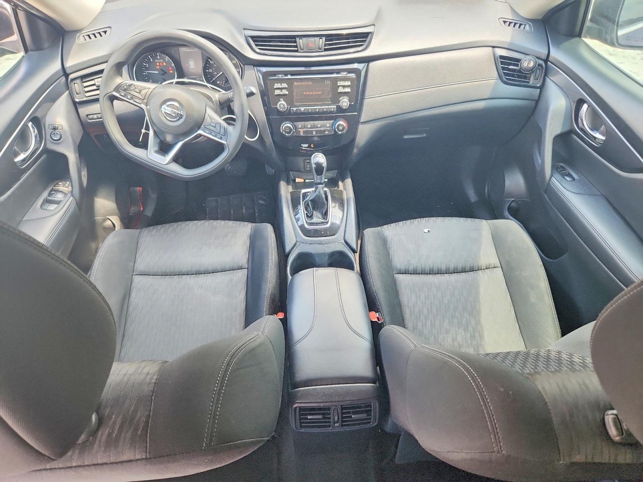 2017 NISSAN ROGUE